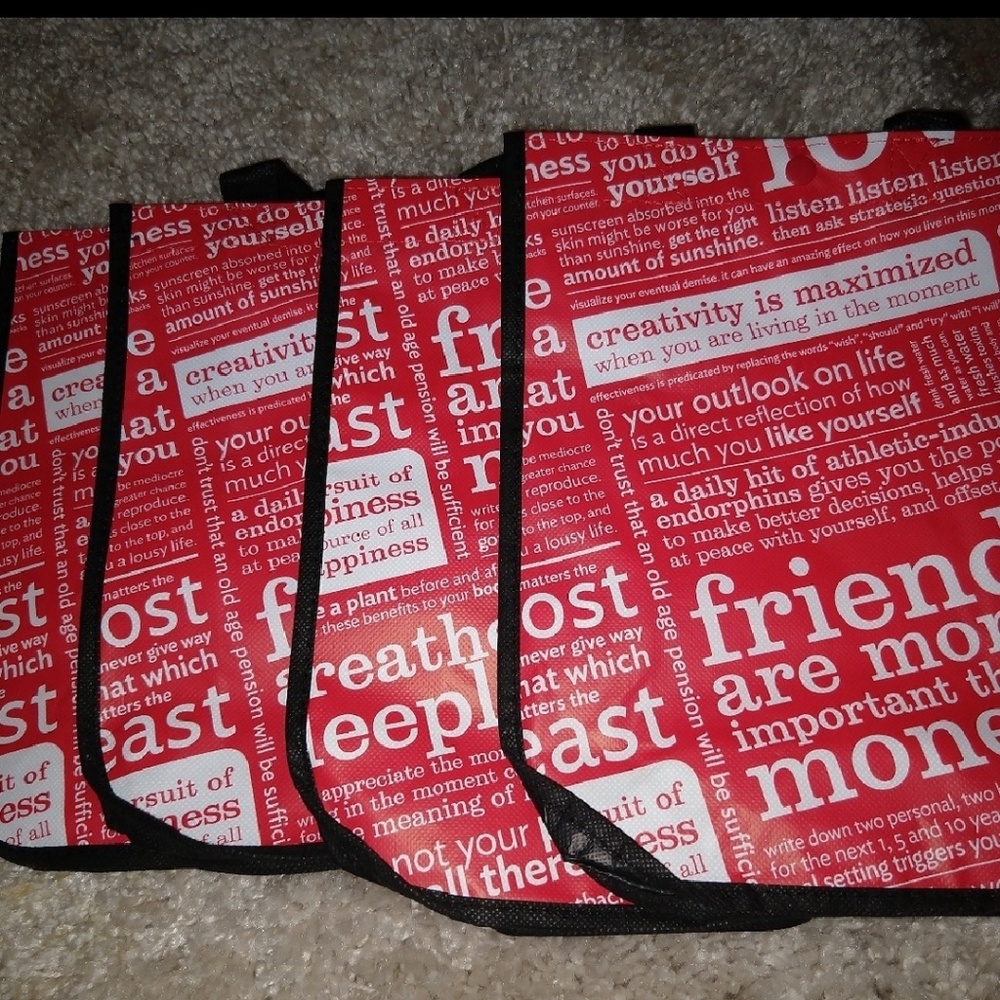 New set of 4 small classic Lululemon totes - Picture 2 of 2